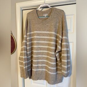 Ava & Viv Beige Knit Sweater